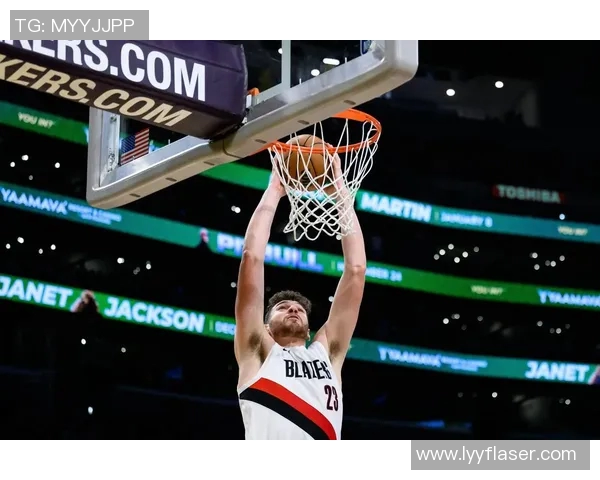 开拓者末节爆发上演20分大逆转！克林根独砍18分，防守失误险葬胜局